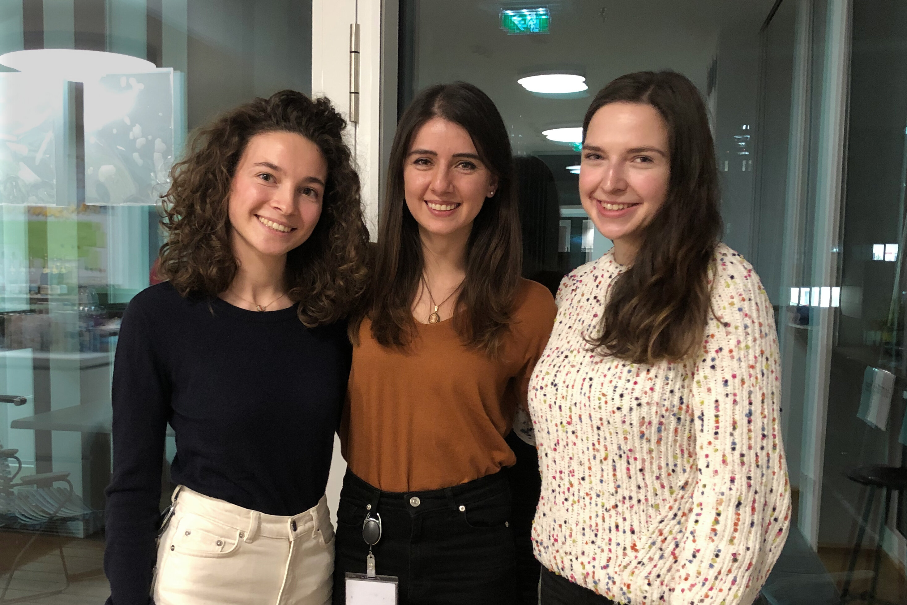 From left to right: Mirjam Binner, Victoria Deneke, Anna Kogan.